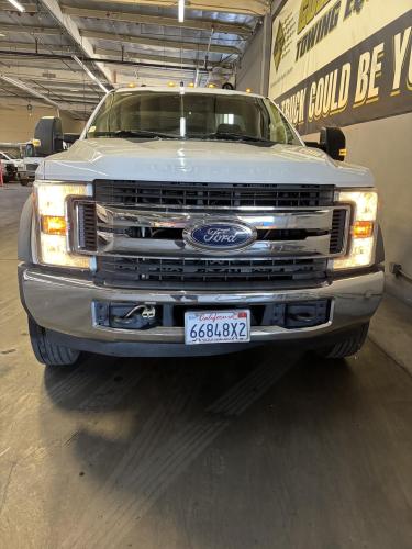FORD F550 XLT SD