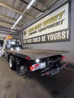 FREIGHTLINER BUSINESS CLASS M2 106