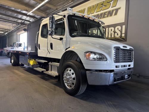 2024 FREIGHTLINER BUSINESS CLASS M2 106