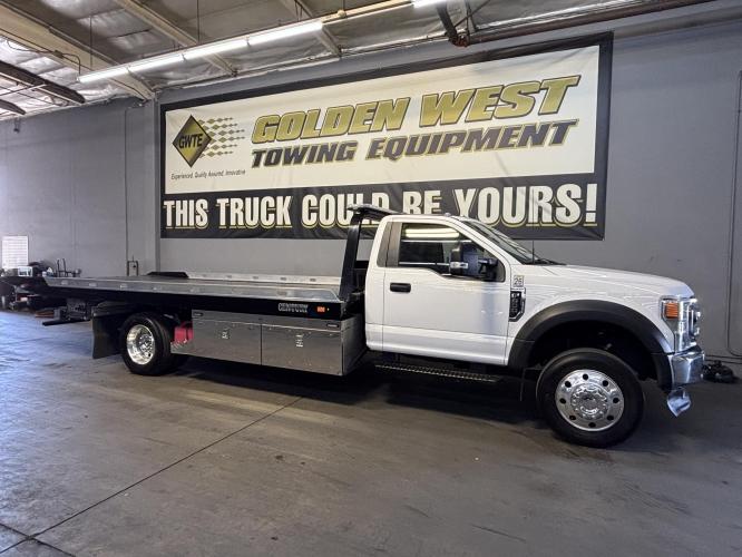 FORD F600 XLT