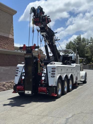 PETERBILT 389