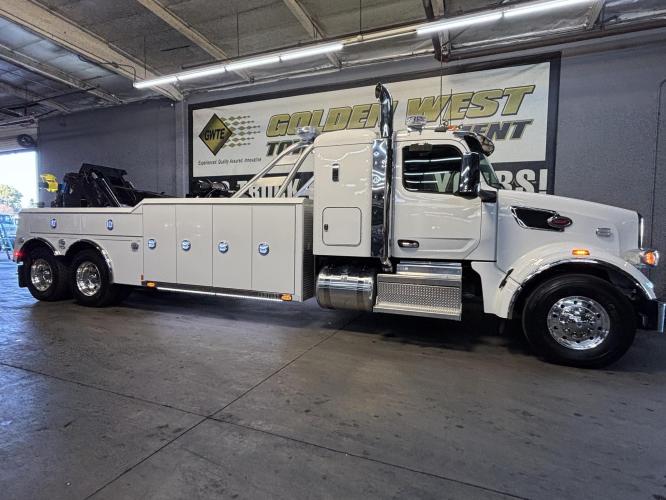 PETERBILT 567