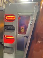 FREIGHTLINER BUSINESS CLASS M2 106