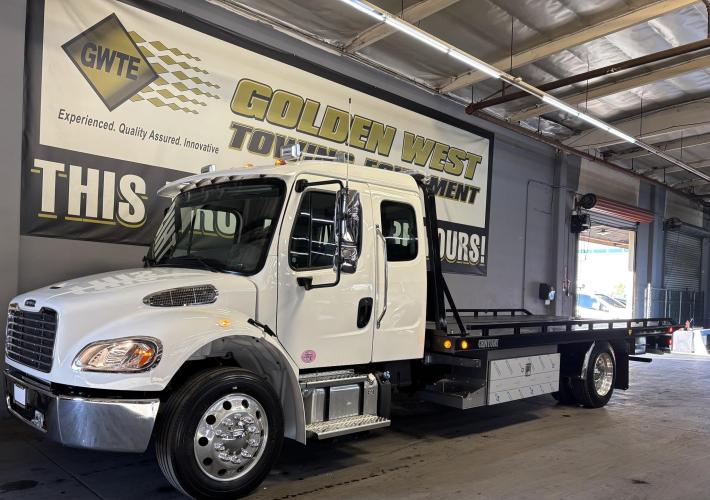 FREIGHTLINER BUSINESS CLASS M2 106