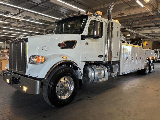 PETERBILT 567