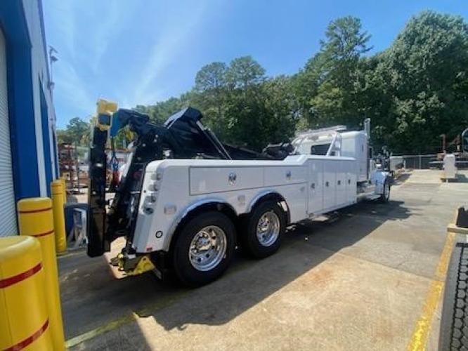 PETERBILT 567