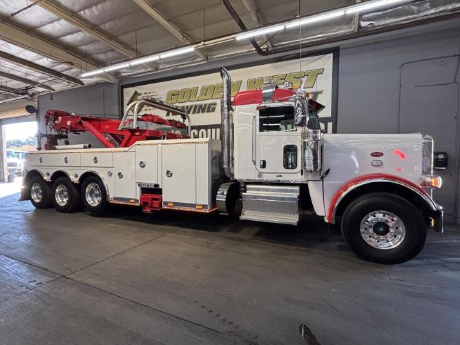 PETERBILT 388