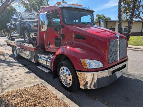 2019 KENWORTH T270