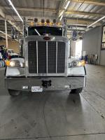 PETERBILT 389