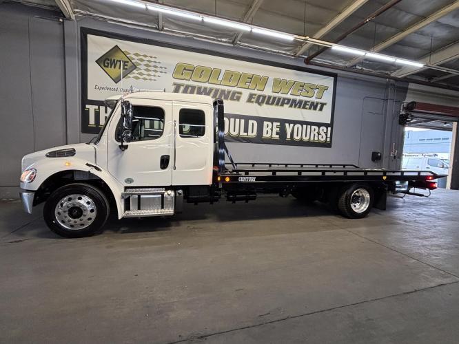 FREIGHTLINER BUSINESS CLASS M2 106