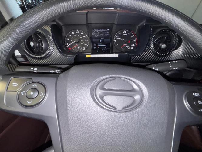HINO L7