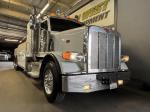 PETERBILT 389