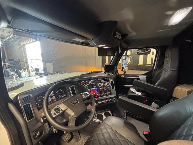 WESTERN STAR 49X