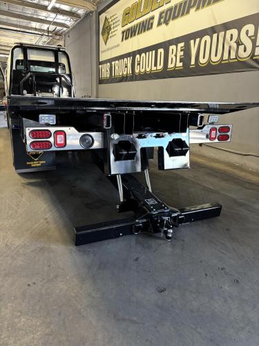 FREIGHTLINER BUSINESS CLASS M2 106