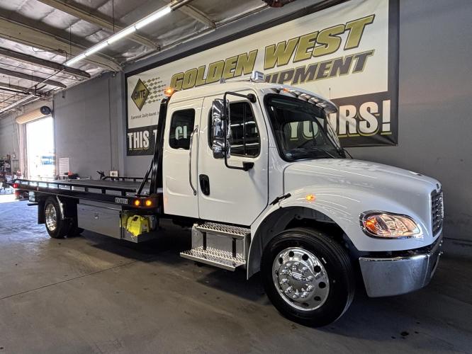 FREIGHTLINER BUSINESS CLASS M2 106