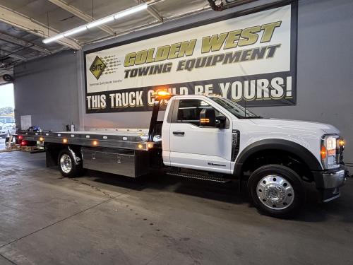 2023 FORD F550 XLT
