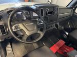 FREIGHTLINER BUSINESS CLASS M2 106