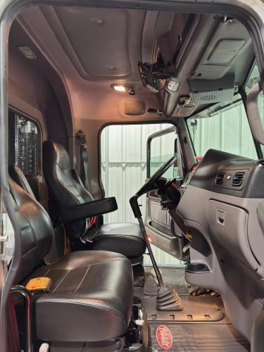 PETERBILT 389