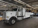 PETERBILT 389