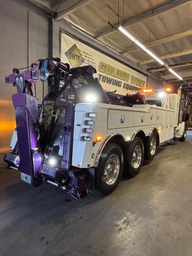 PETERBILT 389