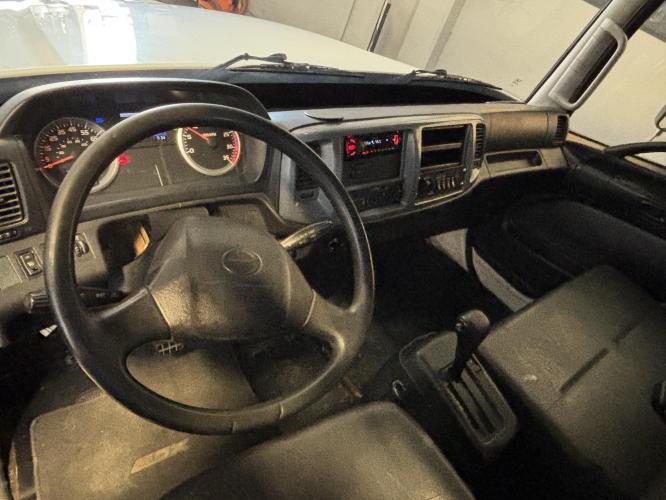 HINO 258