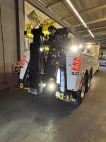 PETERBILT 567