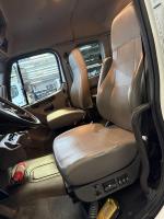 FREIGHTLINER BUSINESS CLASS M2 106