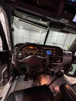 PETERBILT 389
