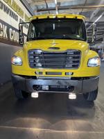 FREIGHTLINER BUSINESS CLASS M2 106 PLUS