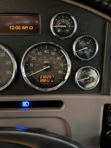 PETERBILT 388