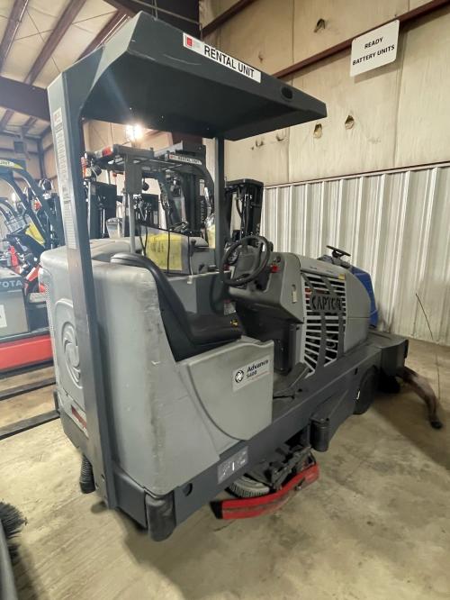 2006 ADVANCE CAPTOR 5400