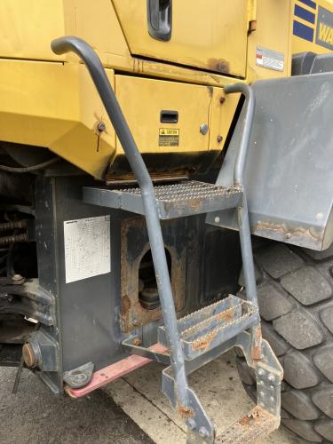 Komatsu WA200-7
