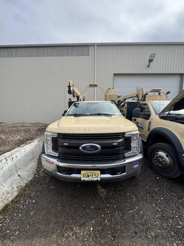 Ford F-550