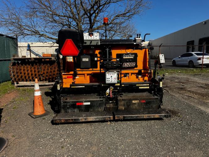 Lee Boy 8520C