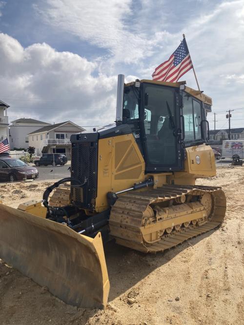 2023 John Deere 450 P LGP