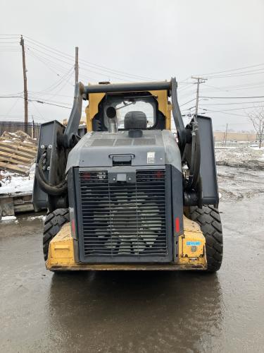 John Deere 332G