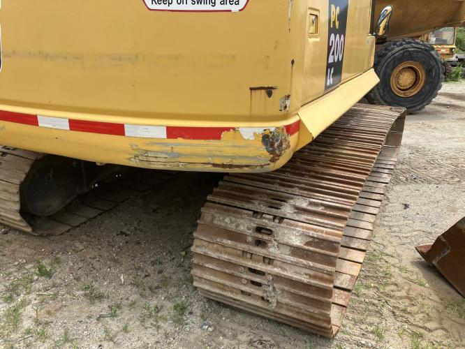 Komatsu PC200LC-7L