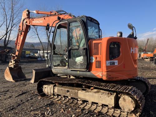 2016 Hitachi ZX135US-5