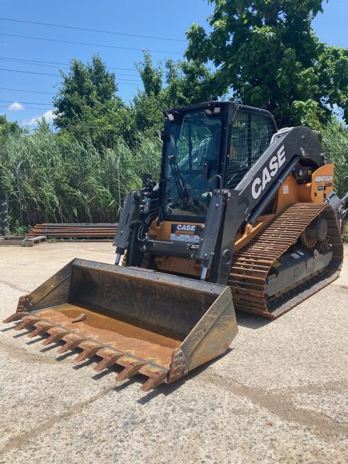 2024 Case DL550