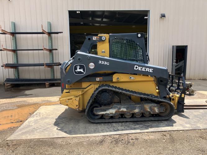 John Deere 333G