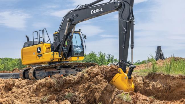 200 G-Tier Mid-Size Excavator