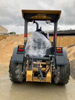 John Deere 210L