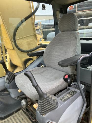 Komatsu PC200LC-7L