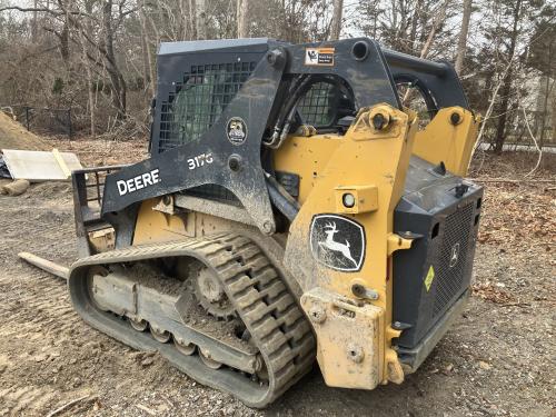 2022 John Deere 317G