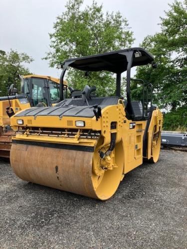 Caterpillar CB64B