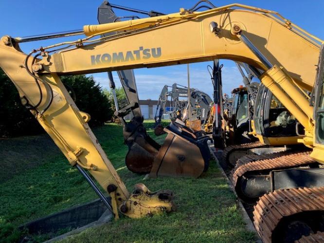 Komatsu PC200LC-7L