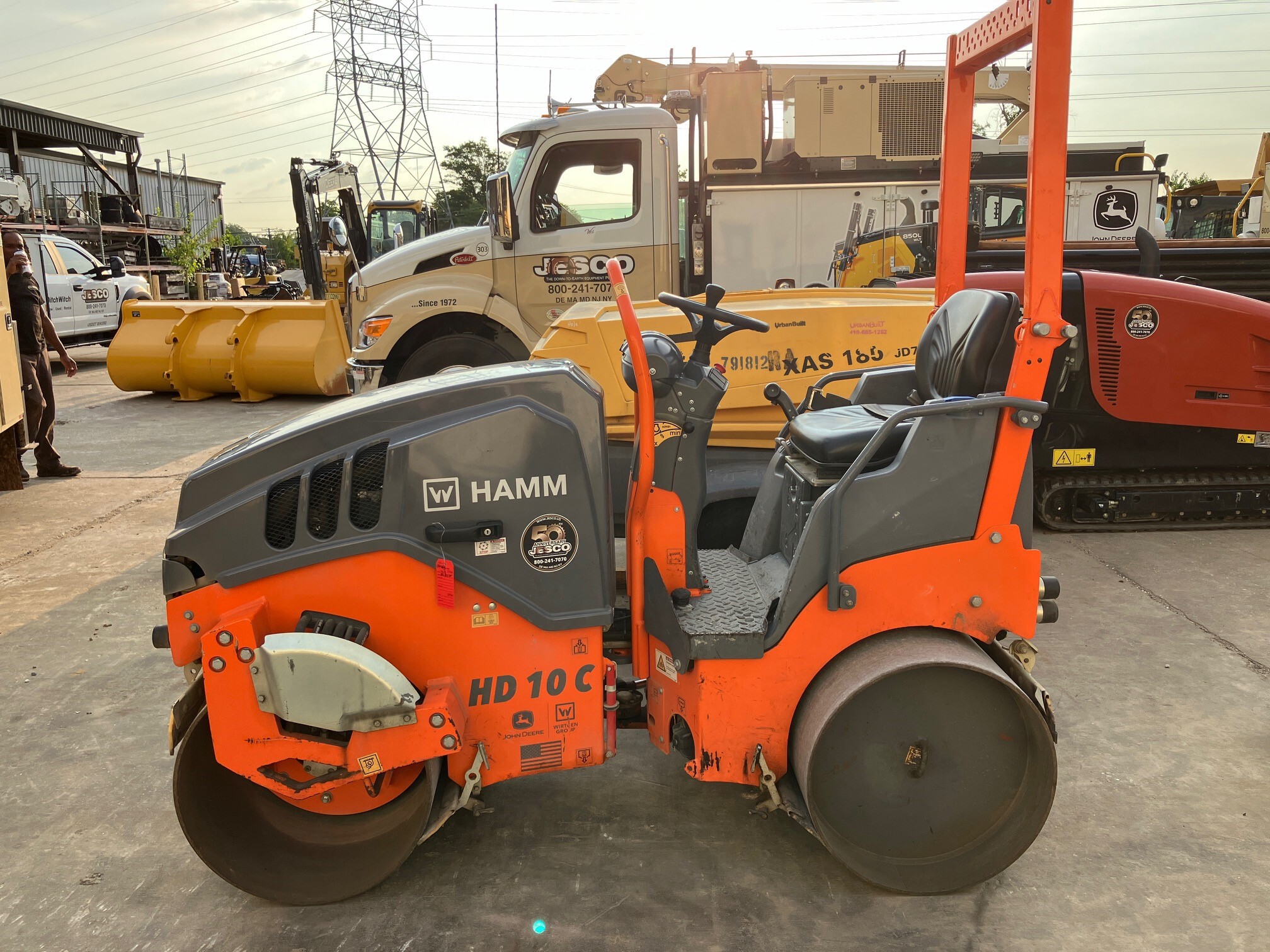 2023 Hamm HD 10C VV