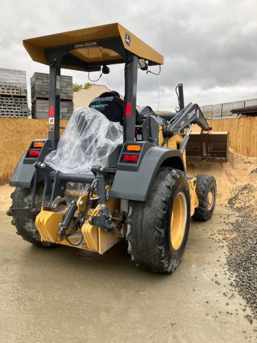 John Deere 210L