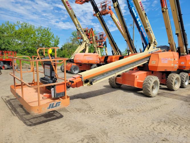 JLG 600S