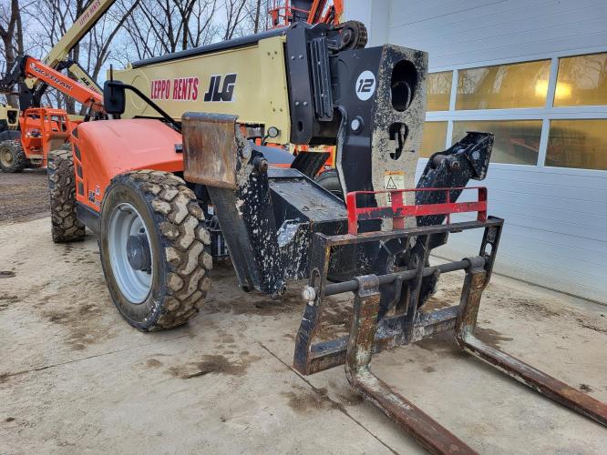JLG 1255